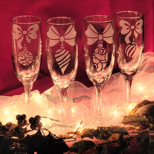 Bow & Ornament Champagne Flutes - Etchworld.com - Glass Etching Supplies  Superstore