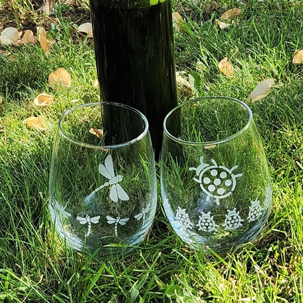 Enchanting Unicorn Wine Glasses -  - Glass Etching Supplies  Superstore