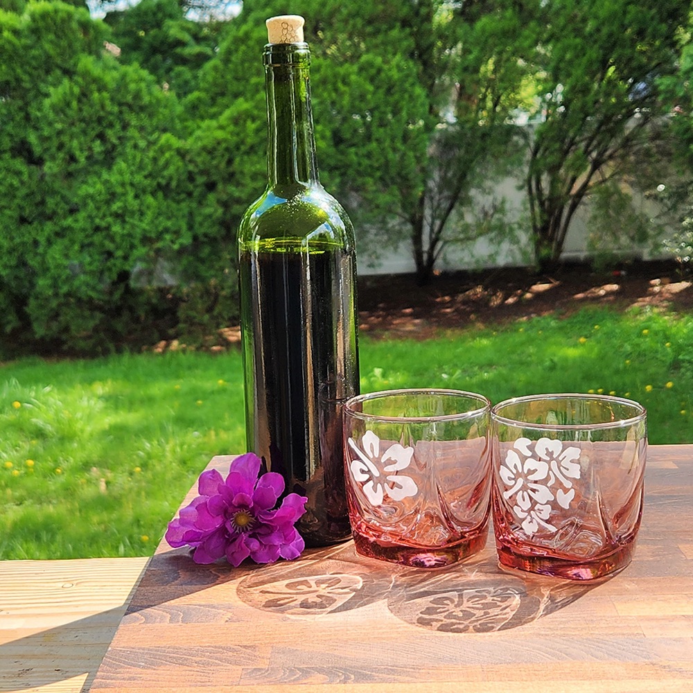 Hibiscus Wine Glass, Etched Crystal Hibiscus Wine Glass