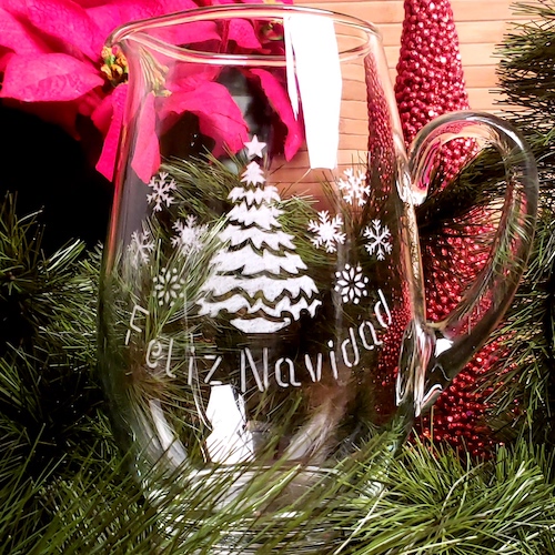 Feliz Navidad Pitcher